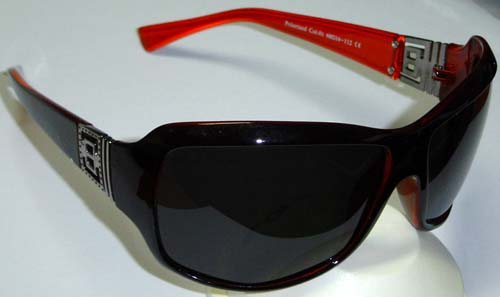 Georgiu1548 c01polarized