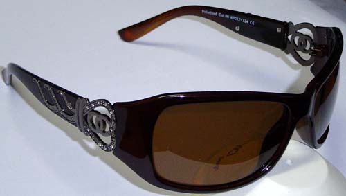 Georgiu1730 c06polarized