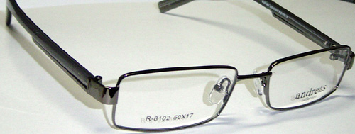 R8102c03 R8102c03